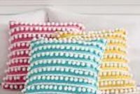 Adorable Pillows Decoration Ideas To Not Miss Today 21