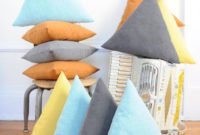 Adorable Pillows Decoration Ideas To Not Miss Today 44