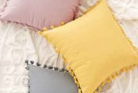 Adorable Pillows Decoration Ideas To Not Miss Today 51