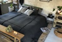 Amazing Bedroom Pallet Design Ideas 51