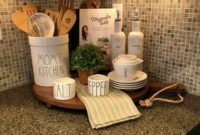 Amazing Organized Farmhouse Kitchen Decor Ideas 17