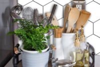 Amazing Organized Farmhouse Kitchen Decor Ideas 41