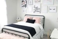 Elegant Bedroom Designs Ideas For Small Rooms 13