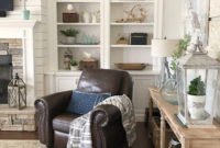 Pretty Bookshelves Design Ideas For Your Family Room 14