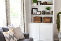 Pretty Bookshelves Design Ideas For Your Family Room 22