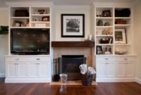 Pretty Bookshelves Design Ideas For Your Family Room 39