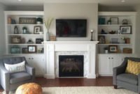Pretty Bookshelves Design Ideas For Your Family Room 43