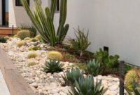 Pretty Frontyard Landscaping Design Ideas 17