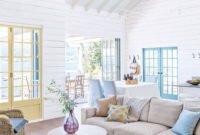 Splendid Coastal Living Area Ideas For Home Look Fabulous 37