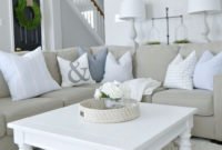 Best Coastal Living Room Decorating Ideas 47
