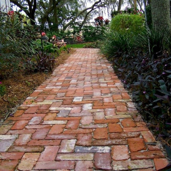 20+ Classy Garden Path And Walkway Design And Remodel Ideas