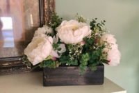 Cool Floral Arrangement Ideas To Beautify Your Room 21