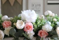 Cool Floral Arrangement Ideas To Beautify Your Room 35
