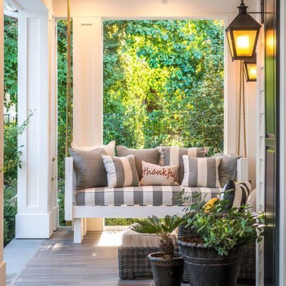 30+ Cozy Small Porch Design Ideas To Try Right Now – HOMYRACKS