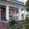 Cozy Small Porch Design Ideas To Try Right Now 49