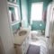 Inspiring Bathroom Decor Ideas With Turquoise Color To Consider 11
