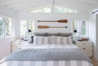 Perfect Coastal Bedroom Decorating Ideas To Apply Asap 37