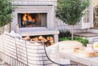 Pretty Seating Area Ideas With Outside Fireplace 14