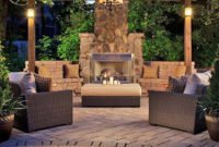 Pretty Seating Area Ideas With Outside Fireplace 31