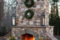 Pretty Seating Area Ideas With Outside Fireplace 40