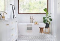 Spectacular Bathroom Tile Shower Ideas That Looks Cool 24