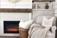 Admiring Fireplace Décor Ideas For Cottage To Try 40