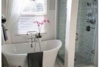 Adorable Farmhouse Bathroom Decor Ideas That Looks Cool 03