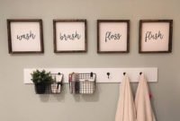 Adorable Farmhouse Bathroom Decor Ideas That Looks Cool 14
