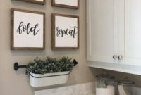 Adorable Farmhouse Bathroom Decor Ideas That Looks Cool 46