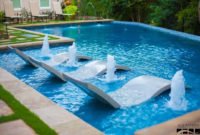 Amazing Swimming Pools Design Ideas For Small Backyards 44