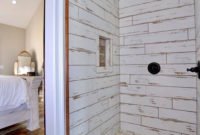 Astonishing Farmhouse Shower Tile Decor Ideas To Try 27
