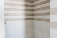 Astonishing Farmhouse Shower Tile Decor Ideas To Try 37