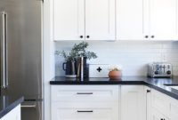 Comfy White Kitchen Cabinets Design Ideas To Try 09