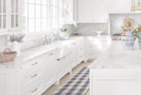 Comfy White Kitchen Cabinets Design Ideas To Try 45