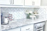 Comfy White Kitchen Cabinets Design Ideas To Try 47