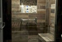 Inspiring Small Bathroom Design Ideas With Wood Decor To Inspire 23