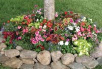 Modern Flower Beds Rocks Ideas For Front House To Try 29