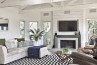 Splendid Farmhouse Living Room Decor Ideas 23